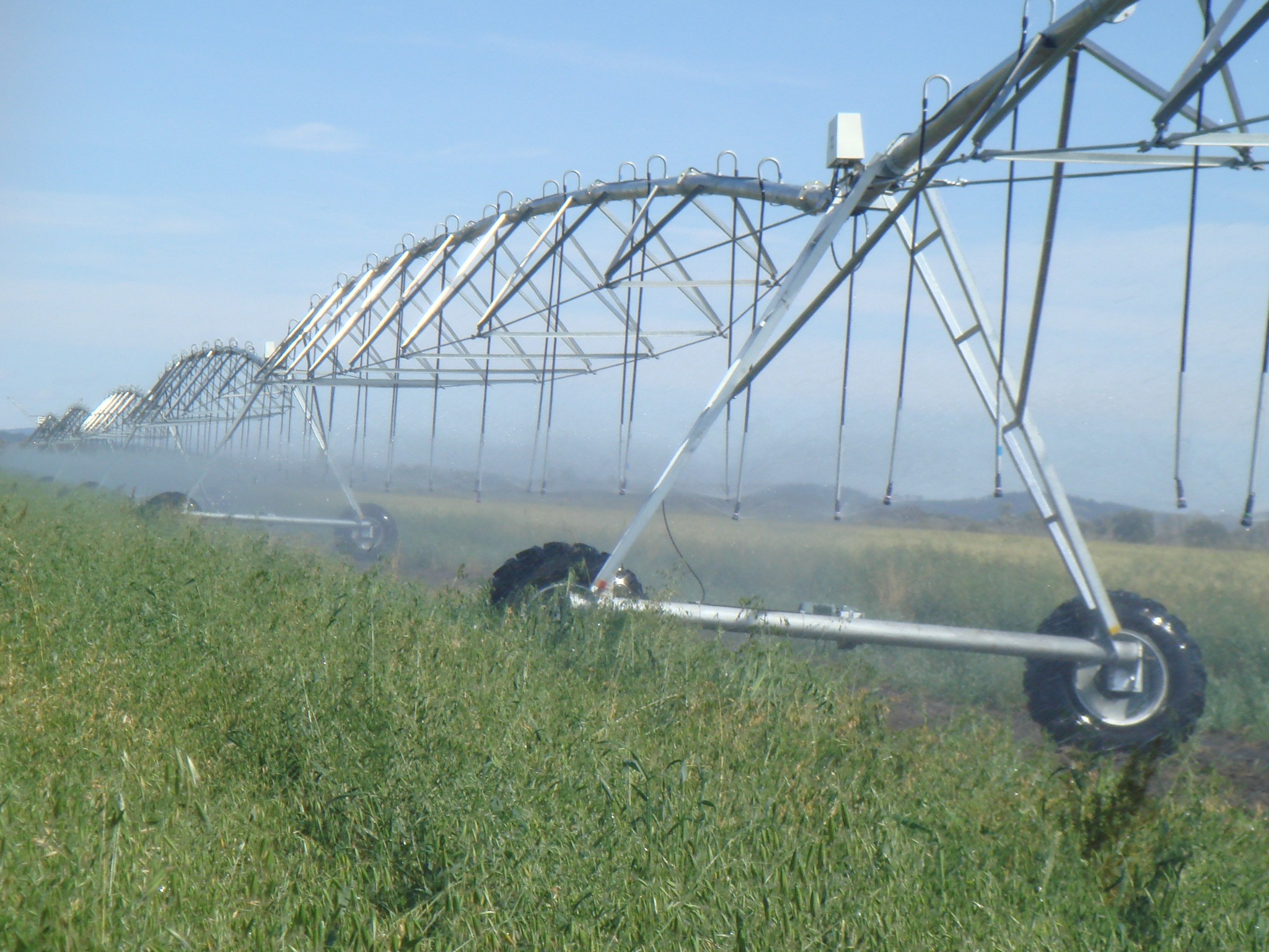 现代化灌溉设备